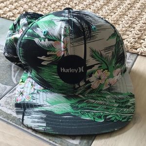 Hurley Tropical Hat